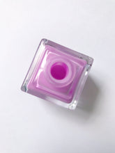 Load image into Gallery viewer, lili! pink/lavender glossy nail polish color. quick dry. opaque. vegan. gel effect,  .51 fl oz
